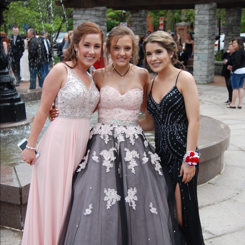 Prom dress